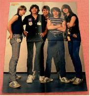 Poster  Gruppe Teens  -  Rückseitig Matt Dillon -  Ca. 39,5 X 52 Cm  -  Von Bravo Ca. 1982 - Afiches & Pósters