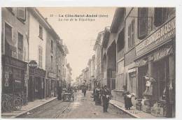 38 // LA COTE SAINT ANDRE   Rue De La République  ANIMEE N° 13, Marchand De Cycle Michelin à Gauche - La Côte-Saint-André