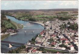 CPSM - GF-  Langon (Gironde) Vue Générale Sur La Ville Et La Garonne - Langon