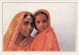 Inde,Jaisalmer,dans Le Désert De Thar,femme Et Enfant Du Rajasthán, Editeur:Edito-Service S.A.,Imprimé En C.E.,reedition - Unclassified