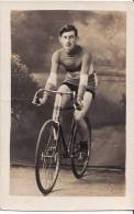 Carte  Postale Photo - Coureur Cycliste   - PHOTO - VELO - CYCLISME - - Cyclisme