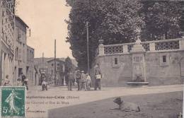 ¤¤  -  SAINT-SYMPHORIEN-sur-COISE  -  La Fontaine Gouvard Et Rue De Meys   -  ¤¤ - Saint-Symphorien-sur-Coise