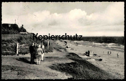 ÄLTERE POSTKARTE WYK AUF FÖHR SÜDSTRAND EHEPAAR PERSONEN Strand Plage Beach Cpa Postcard AK Ansichtskarte - Föhr