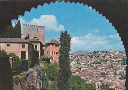 Cp , ESPAGNE , GRANADA , L'Alhambra Et Albaicin - Granada