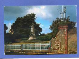 49 - CHEMILLE - Le Monument Aux Morts - Maine Et Loire - Guerre - Chemille