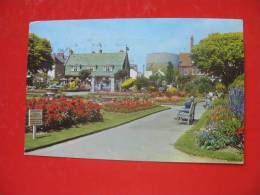 WORTHING:DENTON GARDENS - Worthing