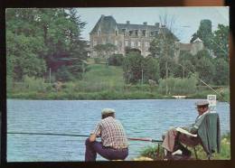 CPM Animée CELLES SUR BELLE Partie De Pêche Et Le Château De La Bessière - Celles-sur-Belle