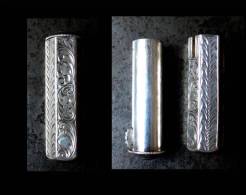 SUPERBE ANCIEN ROUGE A LEVRES ARGENT PRAGUE / Outstanding Great Silver Lipstick XIXth Cent Praga - Miniaturen (met Doos)