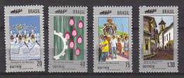 F0024 - BRAZIL Yv N°977/80 ** FOLKLORE COSTUMES ARTISANAT - Unused Stamps