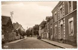 Derval - Carrefour Des Rues De Nantes Et De Châteaubriant - Derval