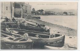 83 // LES LECQUES    Barques Au Bord De L'eau     Taurel édit   ** - Les Lecques