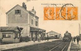 FLOGNY INTERIEUR DE LA GARE ARRIVEE DU TRAIN - Flogny La Chapelle