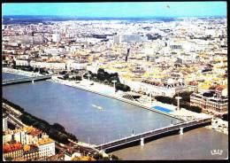 Lyon - Le Rhône - Les Piscines - Le Quartier De La Guillotière . - Lyon 7