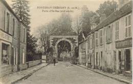 CPSM FONTENAY TRESIGNY (Seine Et Marne) - Porte D'En Bas (XVI° Siècle) - Fontenay Tresigny