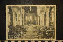 CP  BELGIQUE -  Habay - La - Neuve - Villégiature : Intérieur De L' Eglise - Habay