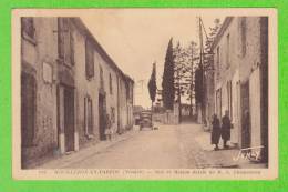 MOUILLERON EN PAREDS - Rue Et Maison Natale De M. G.Clemenceau (Vieille Voiture) - Mouilleron En Pareds