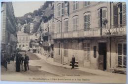 88 :  Plombières - L´Hôtel Resal - Cornuot Et La Rue Stanislas - Animée - Plombieres Les Bains