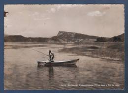 VD VAUD - CP ANIMEE PECHEUR A LA LIGNE - LE SENTIER - EMBOUCHURE DE L'ORBE DANS LE LAC DE JOUX - N°1474 M. DERLAZ EDIT - Orbe