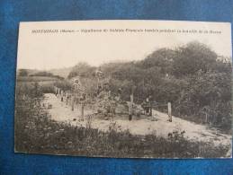 CPA...MONTMIRAIL..SEPULTURES DE SOLDATS FRANCAIS TOMBES PENDANT LA BATAILLE DE LA MARNE..NON ECRITE - Montmirail