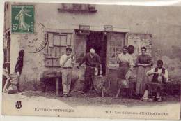 Entraygues    12    Les Sabotiers .   Aveyron Pittoresque - Sonstige & Ohne Zuordnung