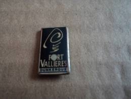 PINS FORT VALLIERES GOLF DE DUNKERQUE (59) - Golf