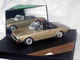 VITESSE - FIAT 124  SPIDER  AVEC SA  BOITE  Scala 1/43 - Vitesse