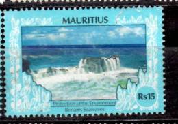 Mauritius1989 15Rs  Benarses Surf Issue #700 - Maurice (1968-...)