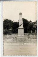 61 BAZOCHES AU HOULME * Le Monument Aux Morts De La Guerre  * Belle Carte - - Bazoches Sur Hoene