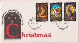 Christmas 7-10-1981, Complete Set With Cachet, Child, Church, Golden Tainui Plant, First Day Cover New Zealand, - FDC