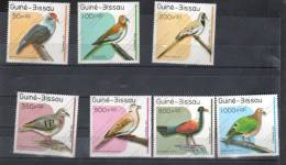 GUINEA BISSUAL Nº 507 Al 513 - Palomas, Tórtolas