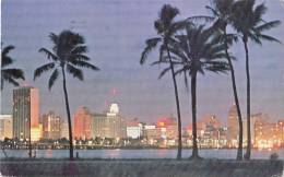 BR23495 Tropical Panorama Of A Brilliant Miami Sunset   2 Scans - Miami