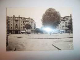2jll -  CPSM N°17 - STAINS - Place Des écoles - Avenue De La Division Leclerc - [93] Seine Saint Denis - Stains
