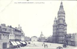 NORD PAS DE CALAIS - 59 - NORD - SAINT AMAND LES EAUX - La Grand Place - Petite Animation - Saint Amand Les Eaux