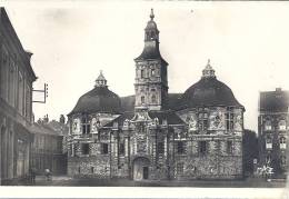 NORD PAS DE CALAIS - 59 - NORD - SAINT AMAND LES EAUX - L'Hôtel De Ville - Ancien Prieuré Bénédictins CPSM - Saint Amand Les Eaux