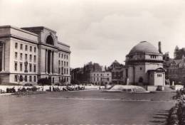 BIRMINGHAM , Fountain And Civic Centre - Birmingham