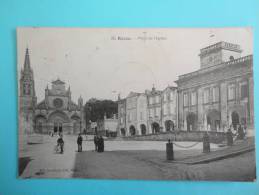 Bazas ( Gironde) La Place De L'église - Bazas