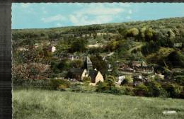 CPSM  LYONS LA FORET    Un Coin Du Village - Lyons-la-Forêt