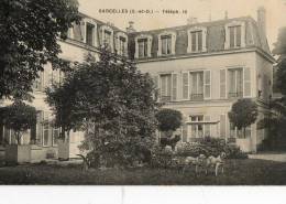 SARCELLES (95) Villa Demeure De Caractère Attelage De Chiens - Sarcelles