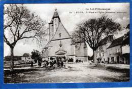 46 ASSIER LA PLACE ET L' EGLISE ( MONUMENT HISTORIQUE ) - Assier