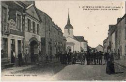 Le Temple De Bretagne     Sortie De Messe - Other & Unclassified