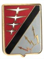 INSIGNE ARMEE DE L'AIR LA BA 902 CONTREXEVILLE (ROUGE / GRIS)  ETAT EXCELLENT DRAGO PARIS - Armée De L'air