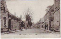 02. VIC SUR AISNE . RUE DU JEU D'ARC. ANIMATION. Edition LEBEE. - Vic Sur Aisne