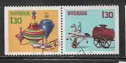 SWEDEN - 'NOËL - ANCIENT TOYS - Yvert # 1031a - SE-TENANT Pair   - VF USED - Oblitérés