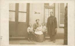 CARTE PHOTO NON IDENTIFIEE PARENTS ET ENFANTS - To Identify