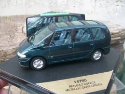 VITESSE - RENAULT ESPACE  AVEC SA  BOITE  Scala 1/43 - Vitesse