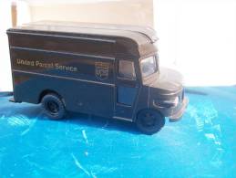 VITESSE - UPS TRUCK Edition Limited 600 PZ AVEC SA  BOITE  Scala 1/43?? - Vitesse