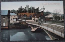 CPA ROYAUME UNI ANGLETERRE ARUNDEL CASTLE AND BRIDGE Non Ecrite Superbe - Arundel