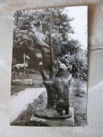 Bears -statue -Szentendre Hungary    D79371 - Bears