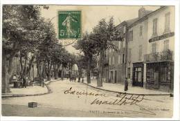 Carte Postale Ancienne Trets - Boulevard De La République - Trets