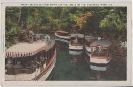 US - Dells Of The Wisconsin River - Boat Landing In Cold Water Canyon - Autres & Non Classés